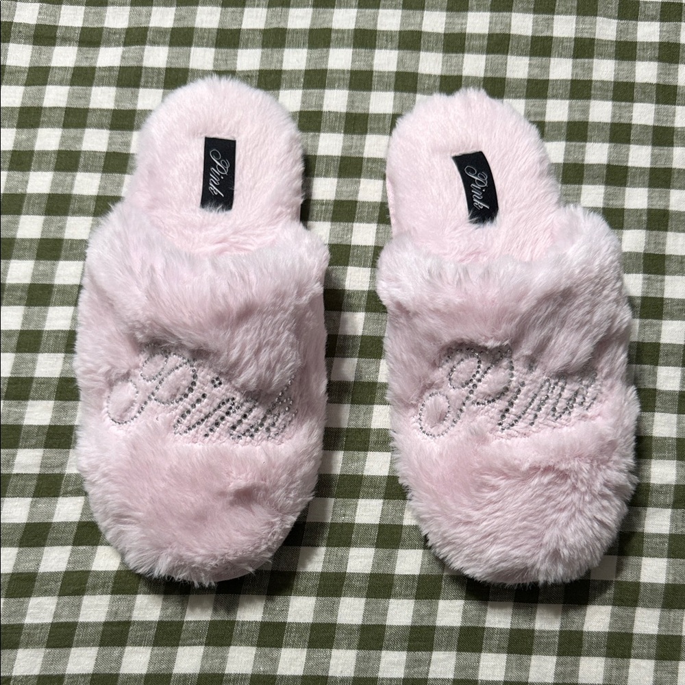 Victoria's Secret Pink Fluffy Slippers